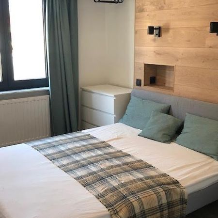 Huisje 31, Vakantiehuis Aan Zee, 3 Slaapkamers, 2 Badkamers En Garage 克诺克－海斯特 外观 照片